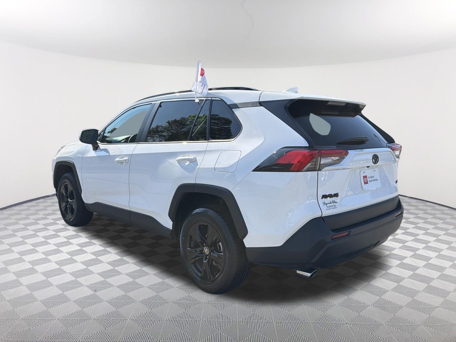 Certified Used 2025 Ice Cap Toyota XLE image 14