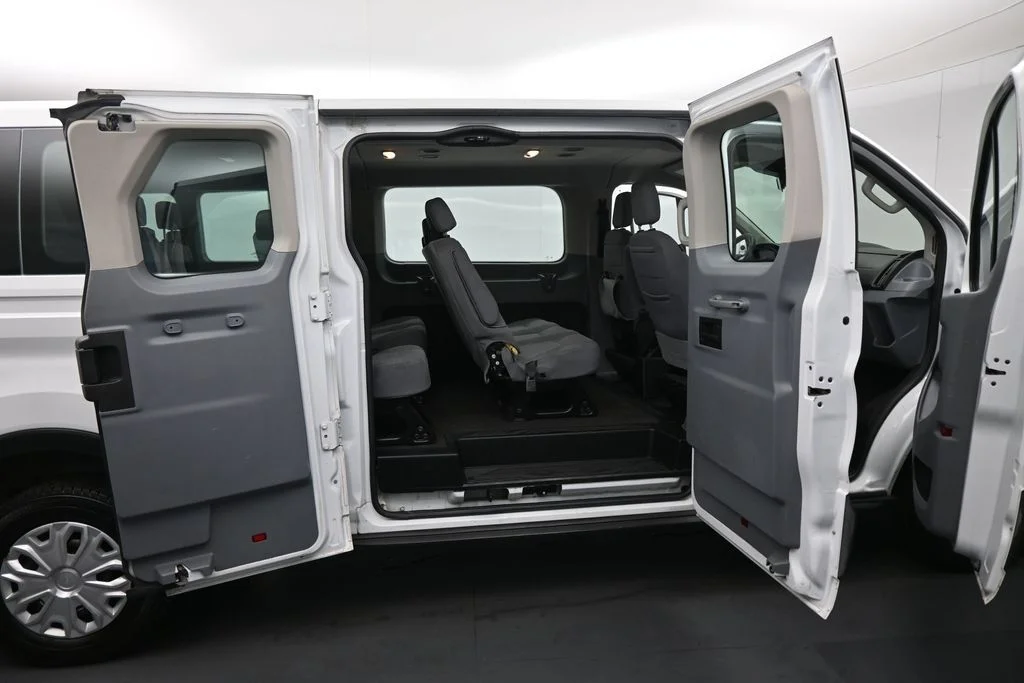 Used 2019 White Ford XLT image 16
