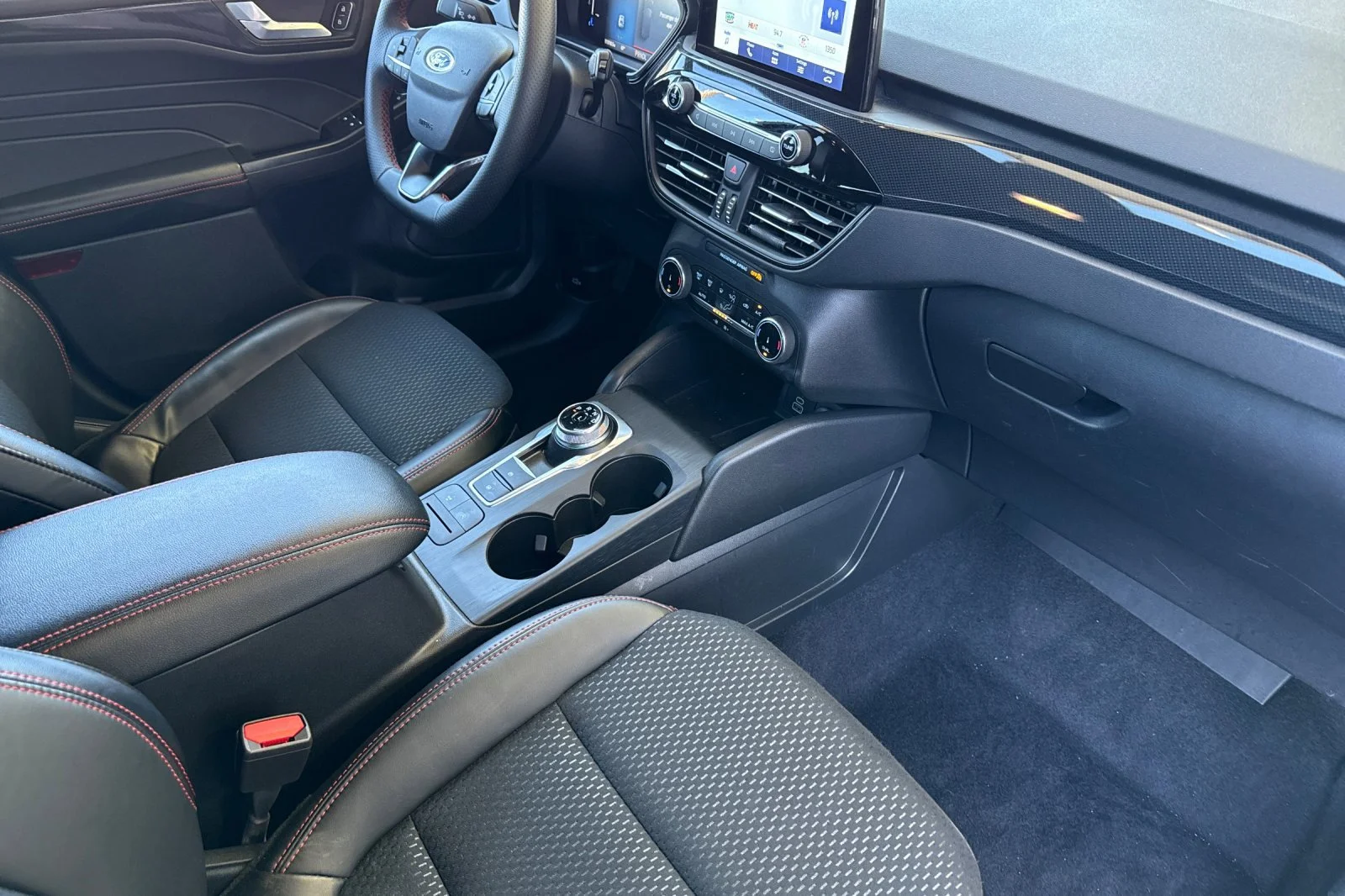 Used 2025 Black Metallic Ford ST-Line image 16