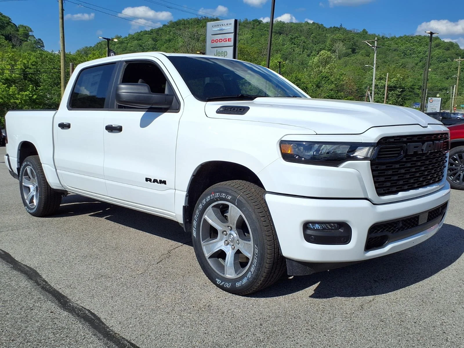 New 2026 Bright White Clear-Coat Exterior Paint RAM Express image 1