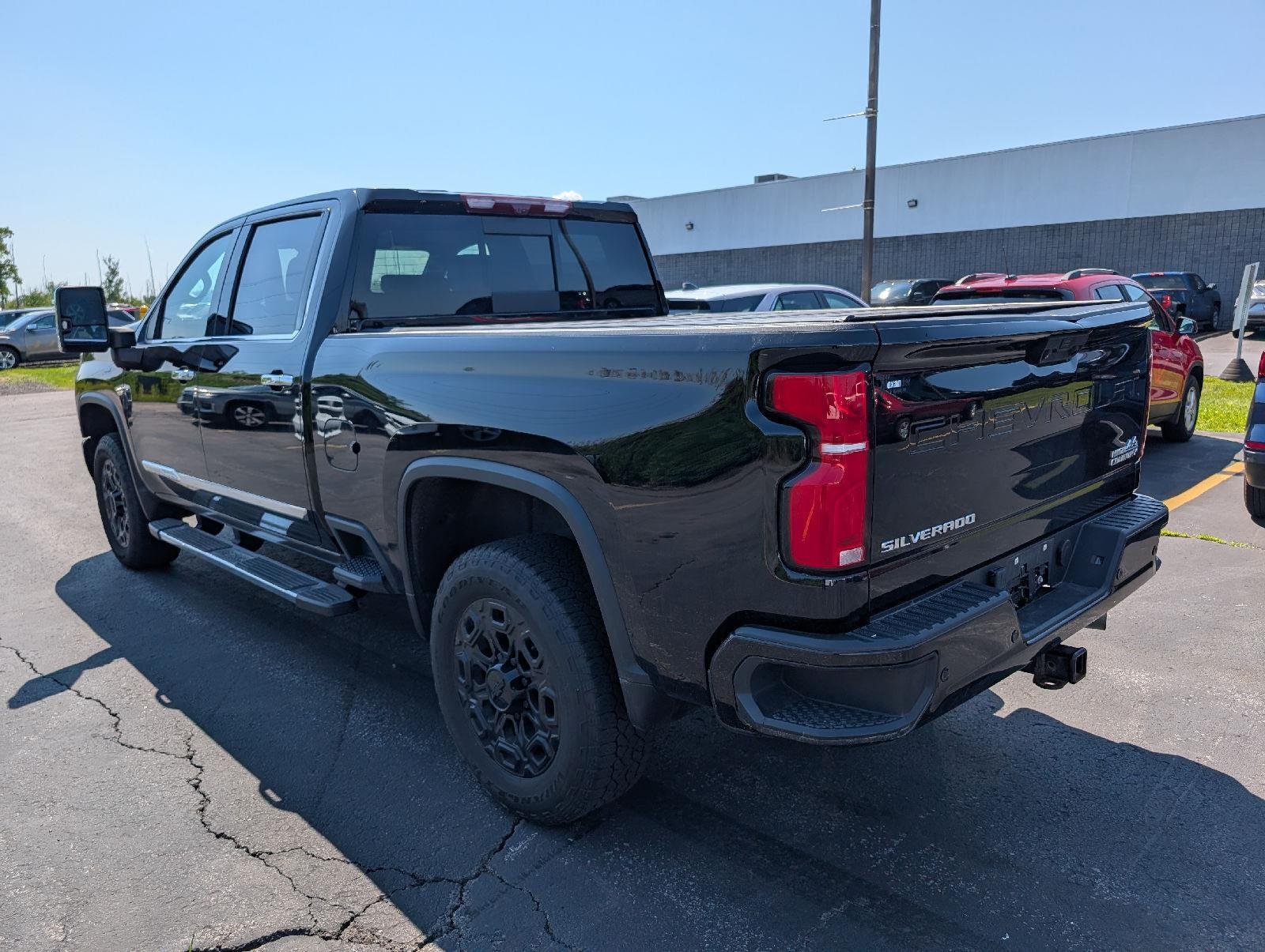Used 2024 Black Chevrolet High Country image 6
