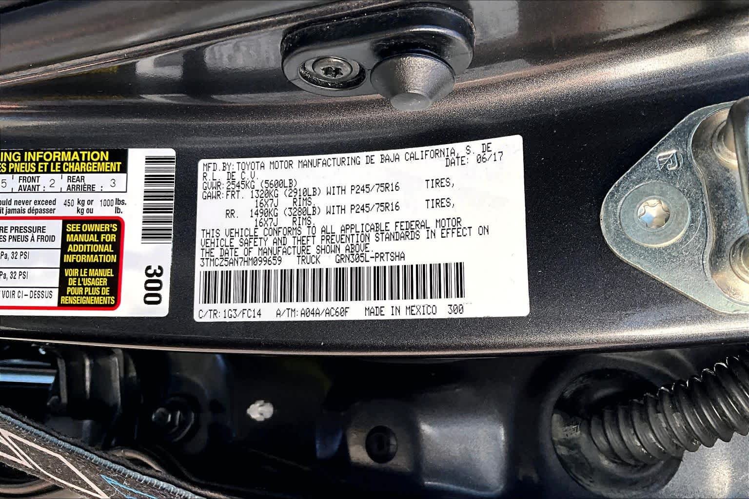Used 2017 Magnetic Gray Metallic Toyota SR5 image 36