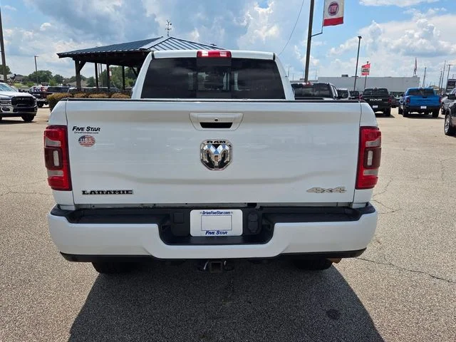 Used 2022 White Ram Laramie image 11
