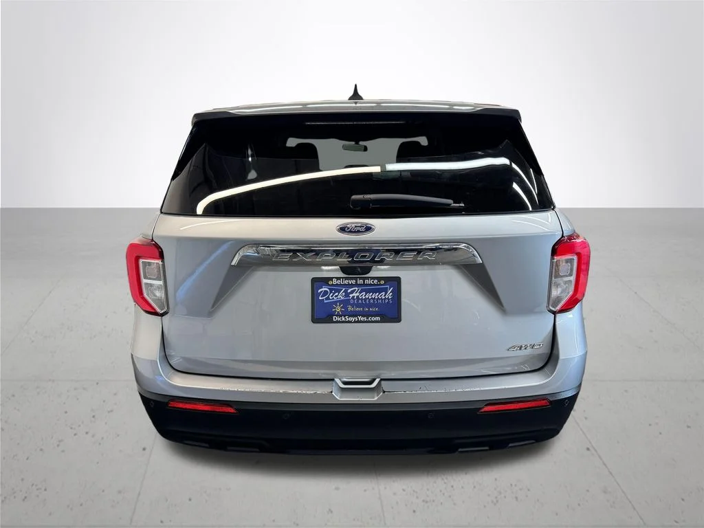 Used 2023 Silver Ford Base image 5