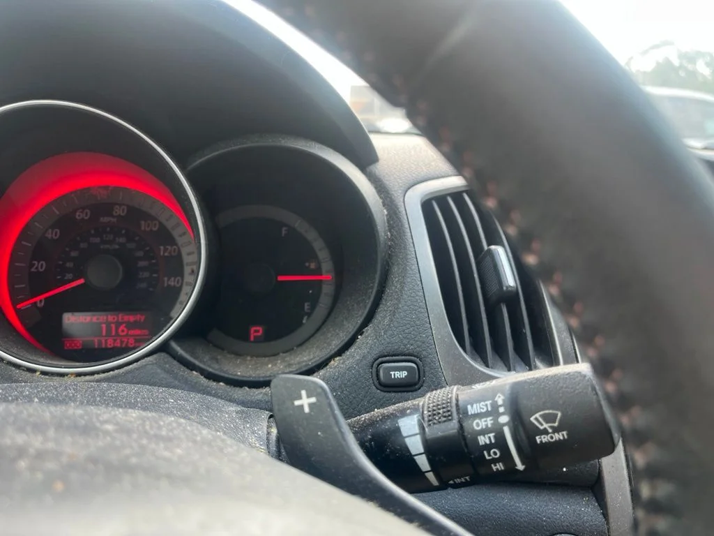 Used 2011 Red Kia SX image 16