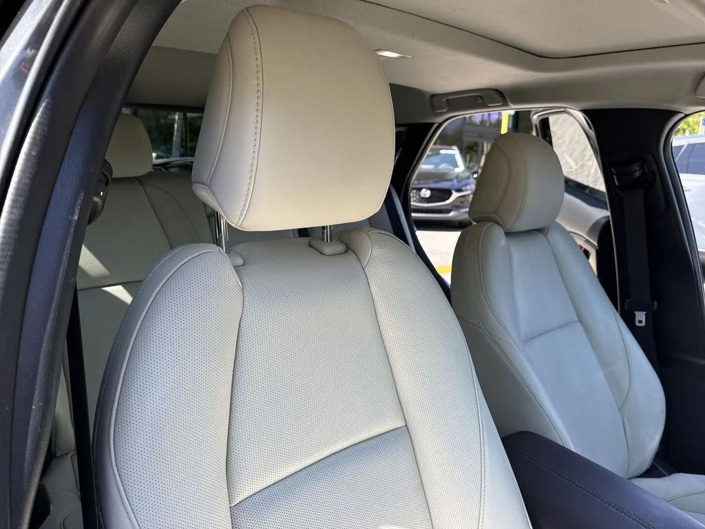 Used 2021 Machine Gray Metallic Mazda Premium image 46