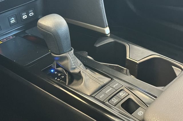 New 2026 Underground Toyota  LE image 20