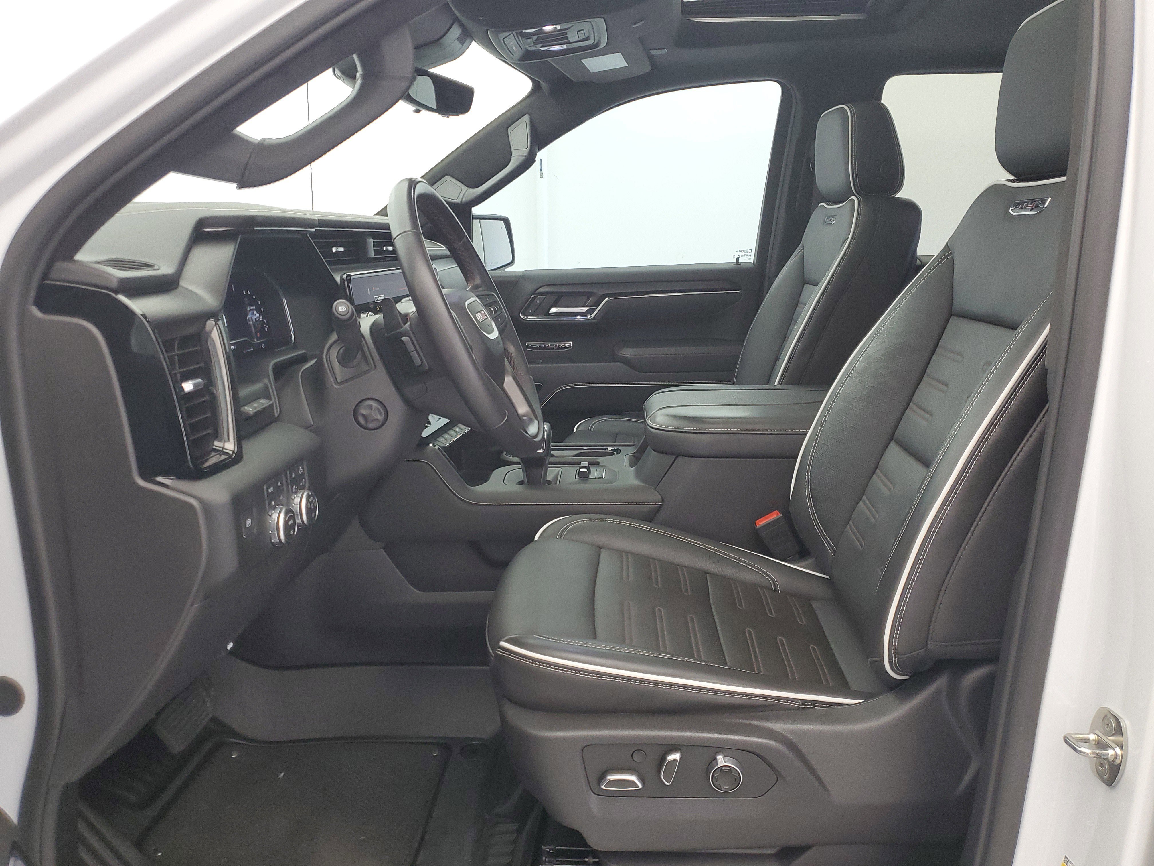 Used 2024 Summit White GMC AT4X image 17