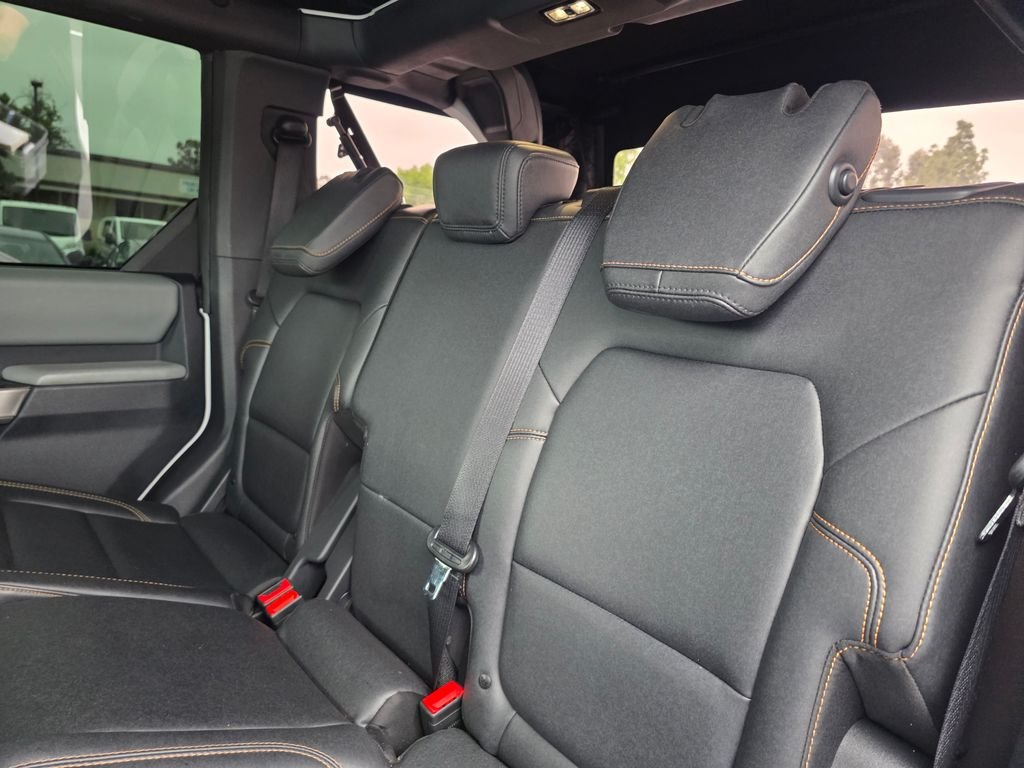 2023 Ford Bronco 4-Door Badlands - Photo 19