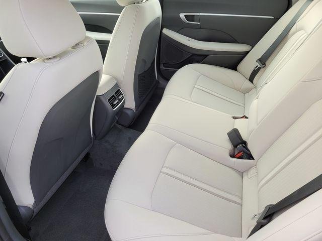 New 2026 White Hyundai SEL image 16