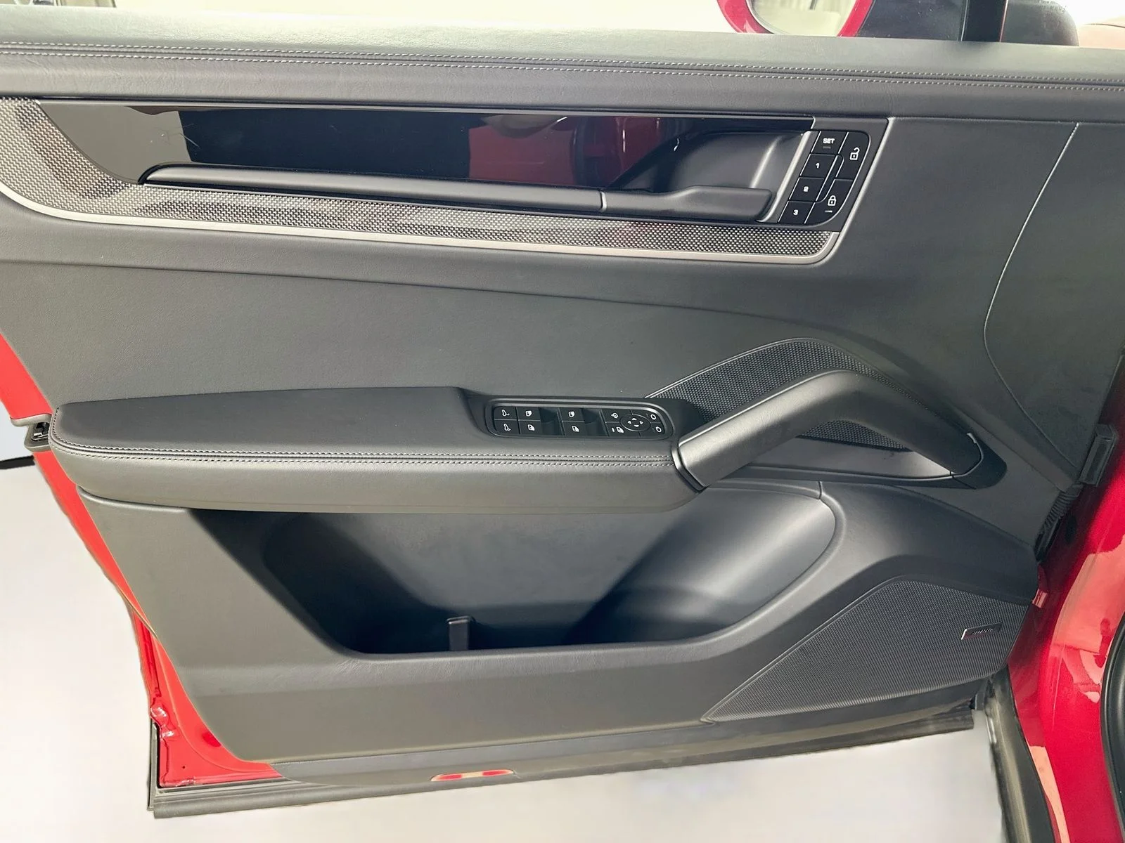 Used 2026  Porsche  image 16