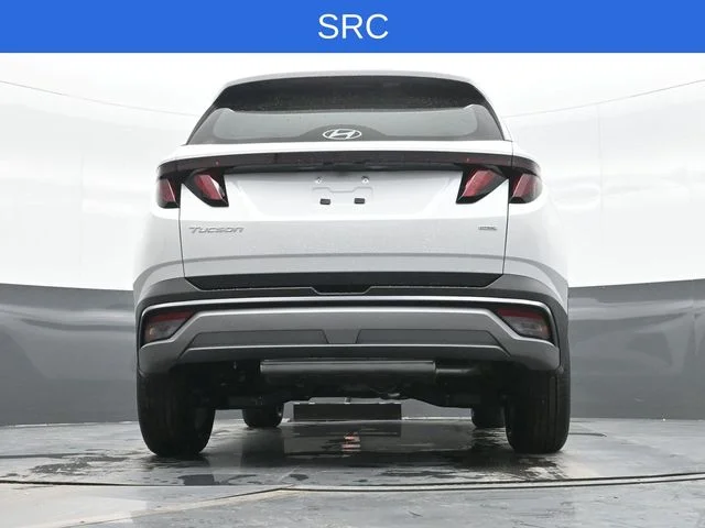 New 2026 White Hyundai SE image 18