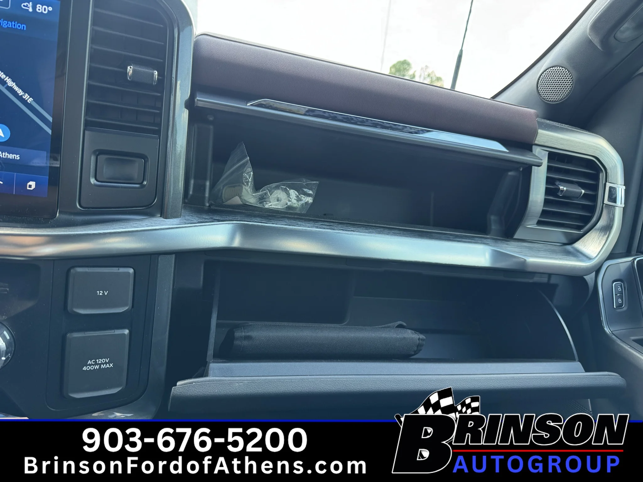 Certified Used 2023 Oxford White Ford LARIAT image 28