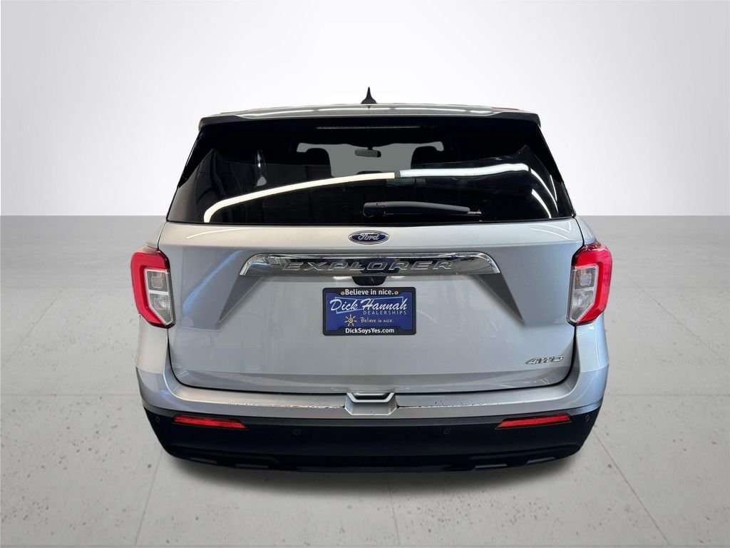 Used 2023 Silver Ford Base image 5