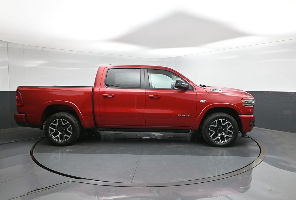 New 2026 Molten Red Pearl-Coat Exterior Paint RAM Laramie image 26