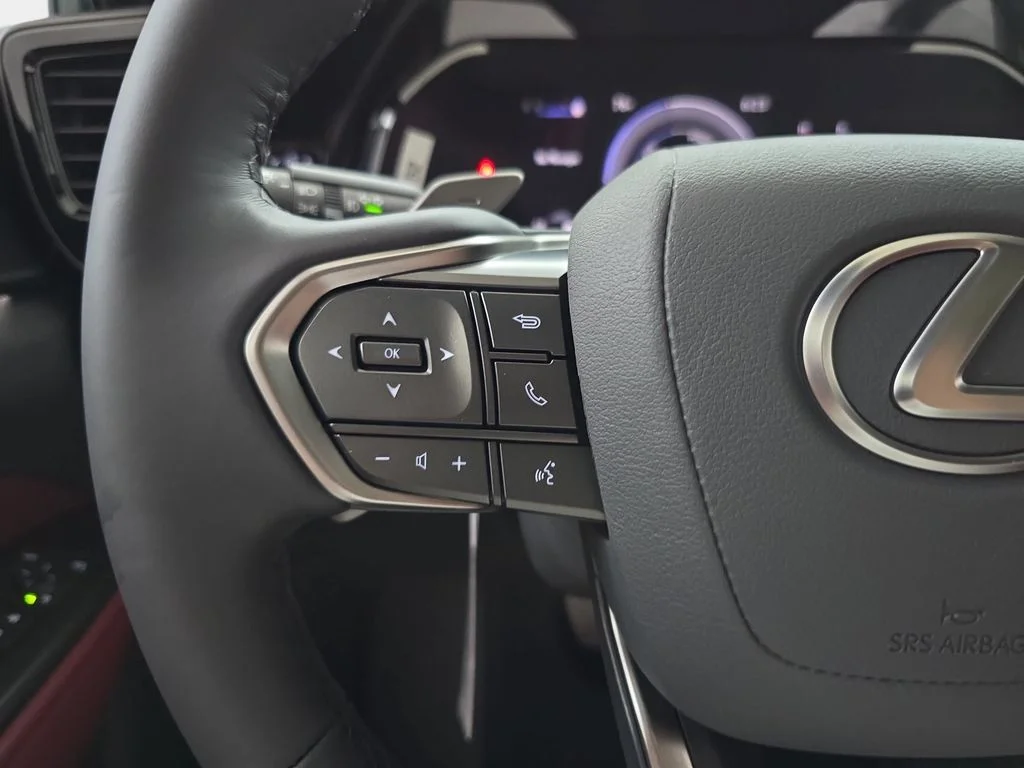 New 2026 Ultra White Lexus PREMIUM image 17