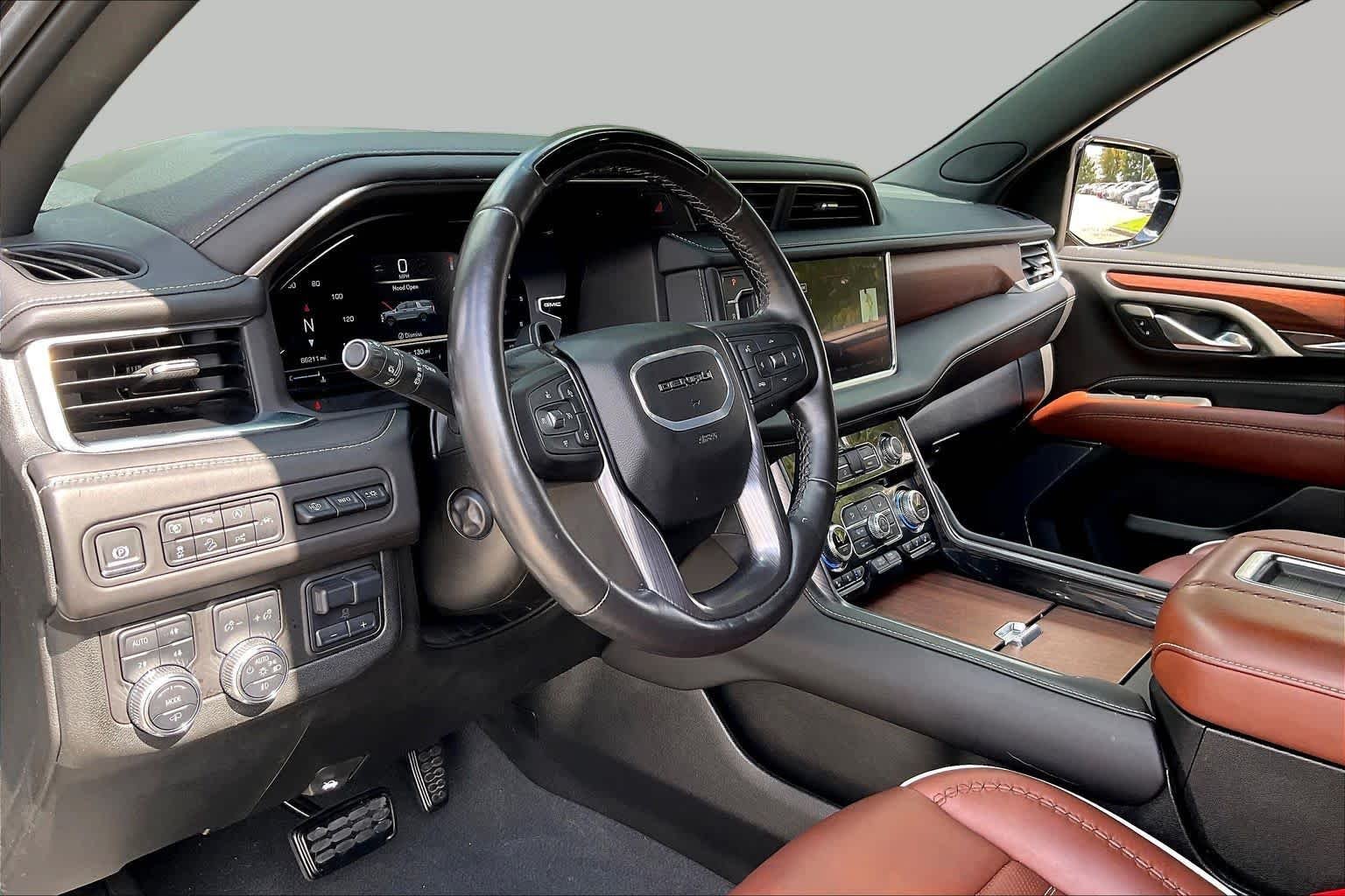 Used 2024 Onyx Black GMC Denali Ultimate image 16