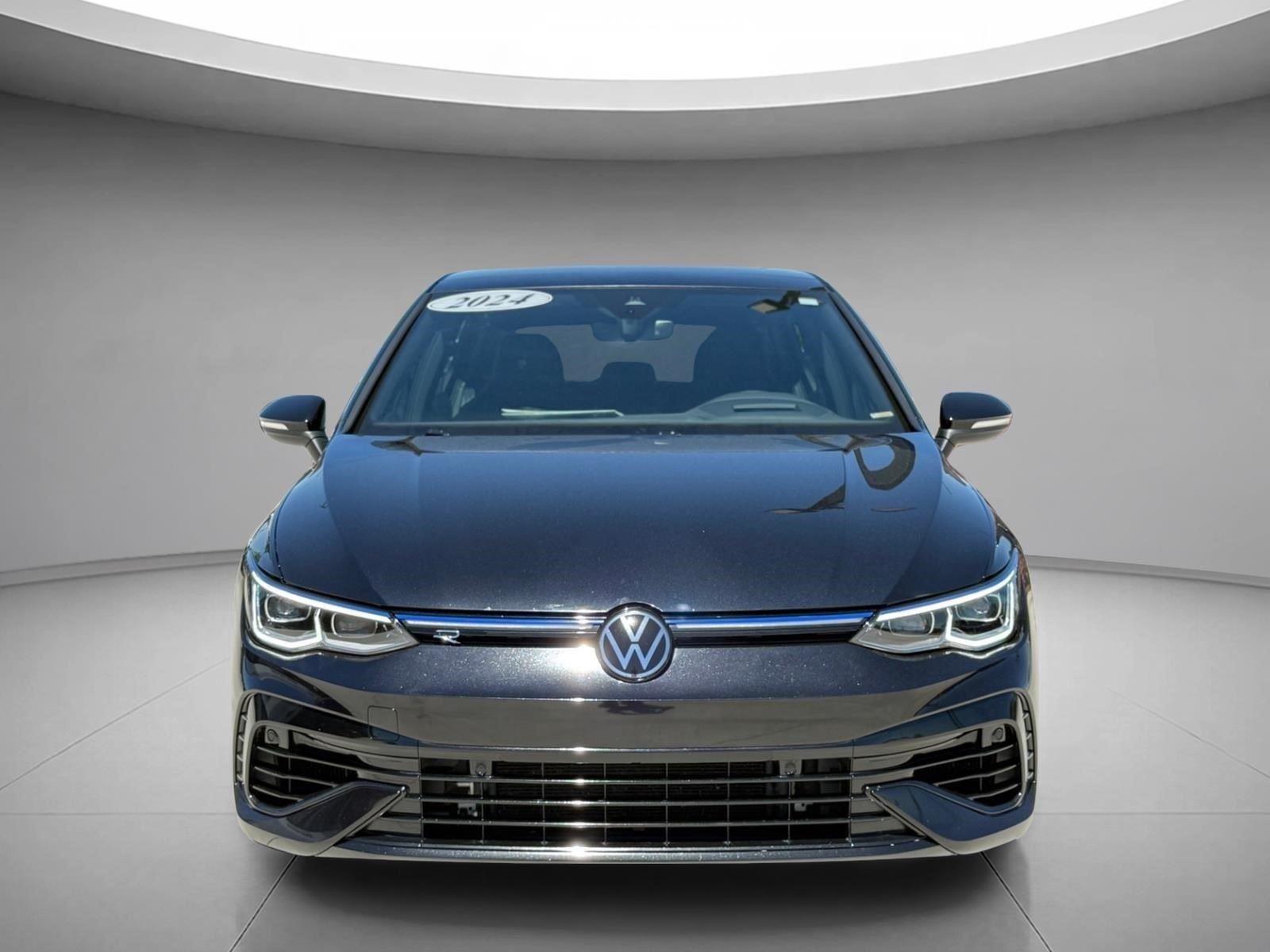 Used 2024 Deep Black Pearl Volkswagen 4Motion image 10