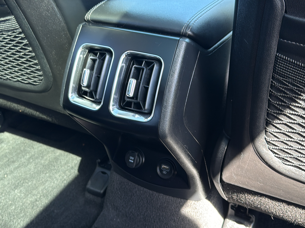 Used 2023 Black Kia X-Line EX image 18