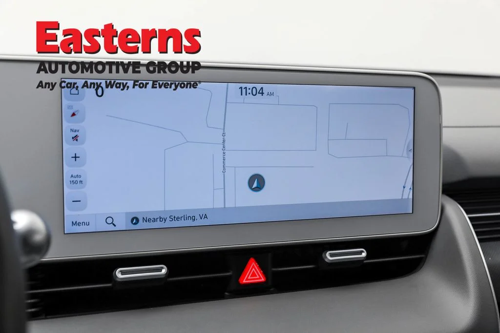 Used 2023 Blue Hyundai SE image 19