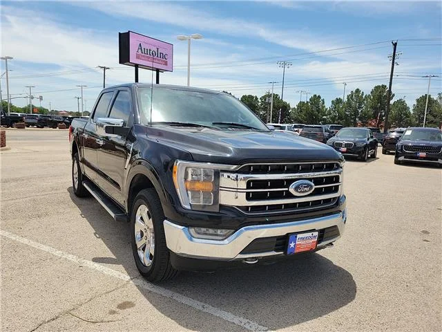 Used 2023 Agate Black Metallic Ford Lariat 4x4 SuperCrew Cab 6.5 ft. box 157 in. WB image 6