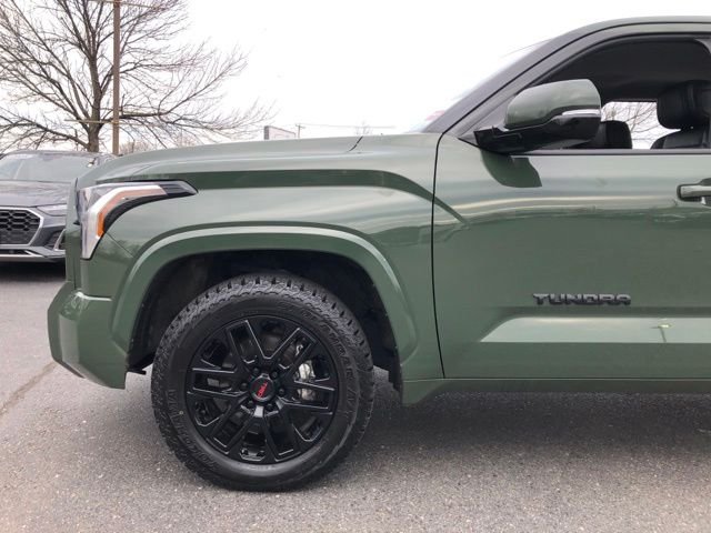 Used 2023 Green Toyota SR5 image 37