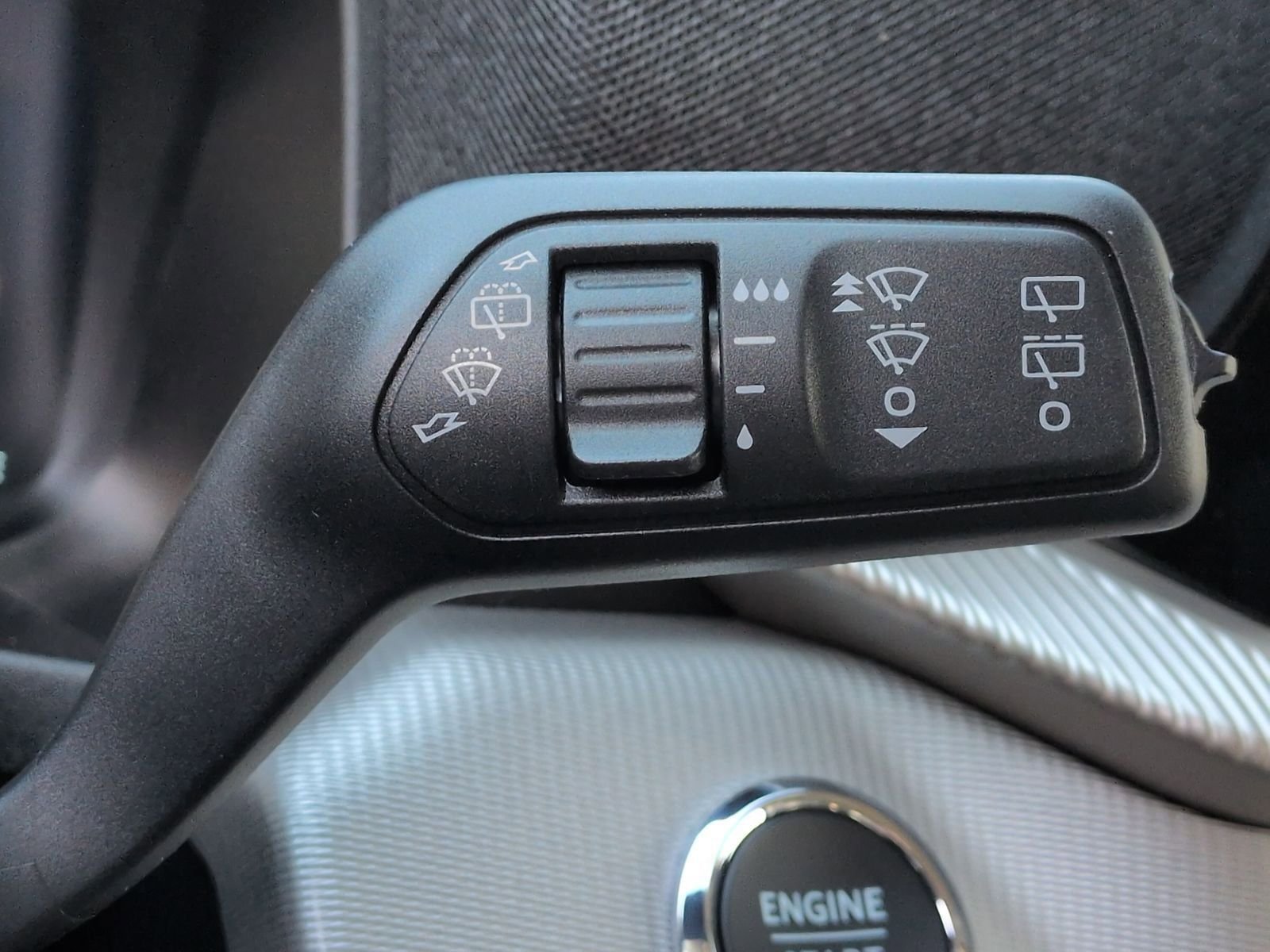 2026 Ford Explorer Active - Photo 26