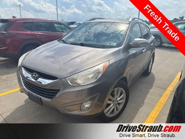 Used 2012 Brown Hyundai Limited image 1