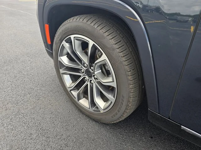 Used 2025 Gray Jeep Series III image 12