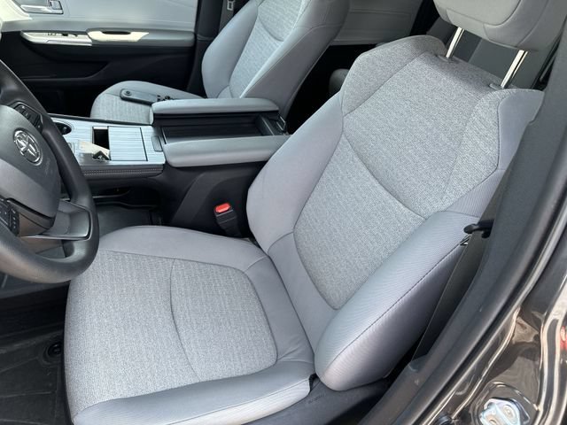 Used 2025  Toyota LE image 15
