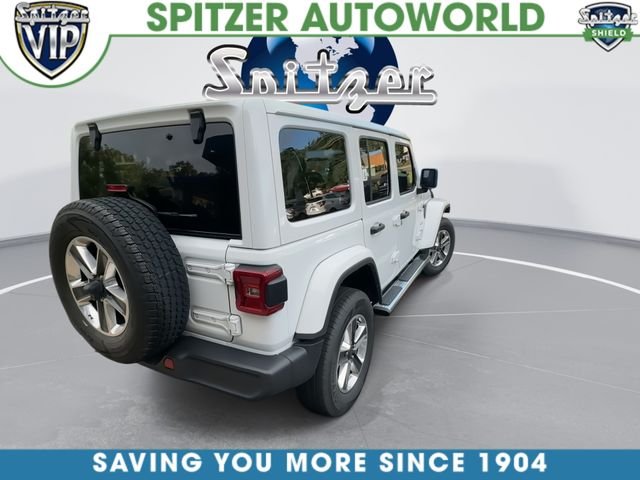 Used 2021 White Jeep Unlimited Sahara image 9