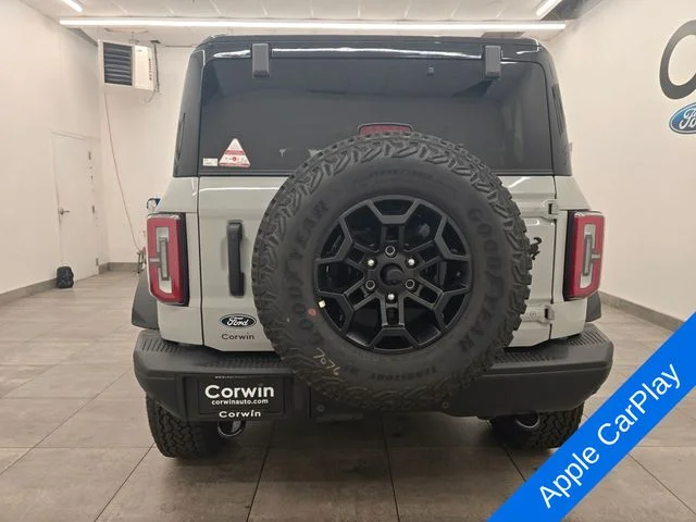 New 2026 Avalanche Gray Ford Badlands® image 4
