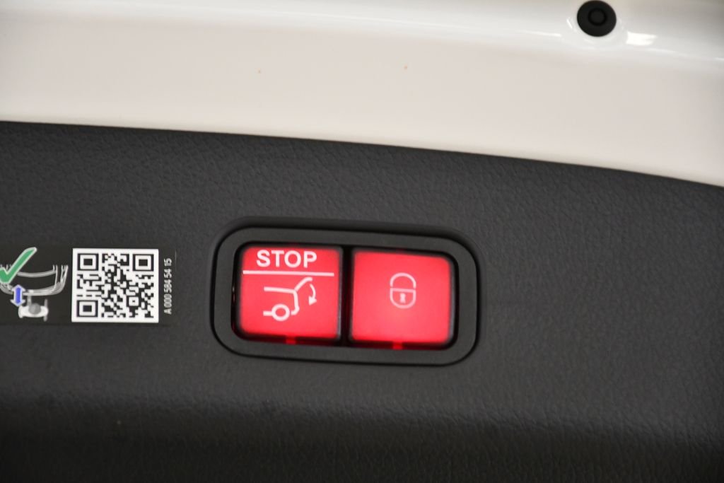 2025 Mercedes-Benz GLC Base - Photo 55