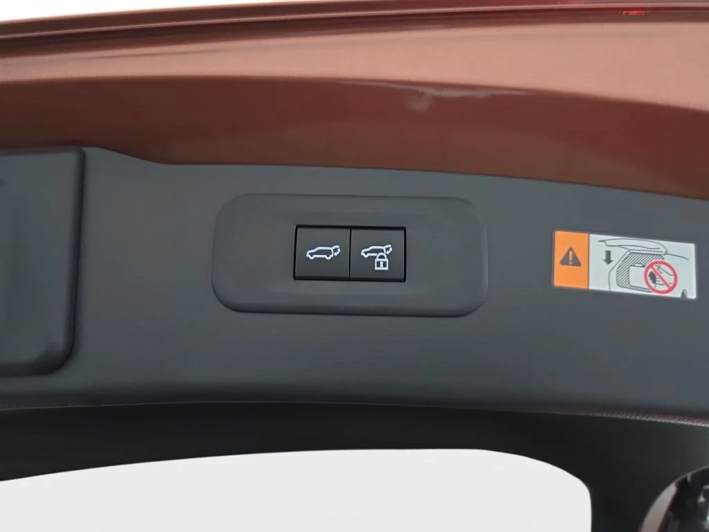 New 2026 Copper Crest Lexus 450h+ Premium image 13