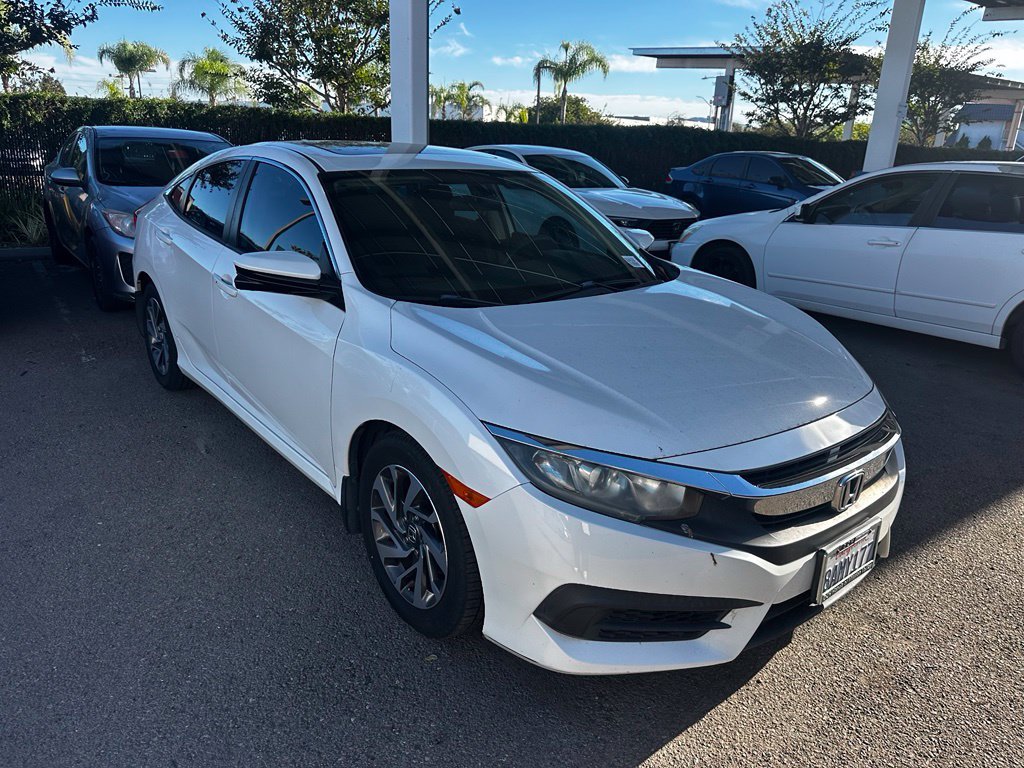 Used 2017 White Honda EX image 17