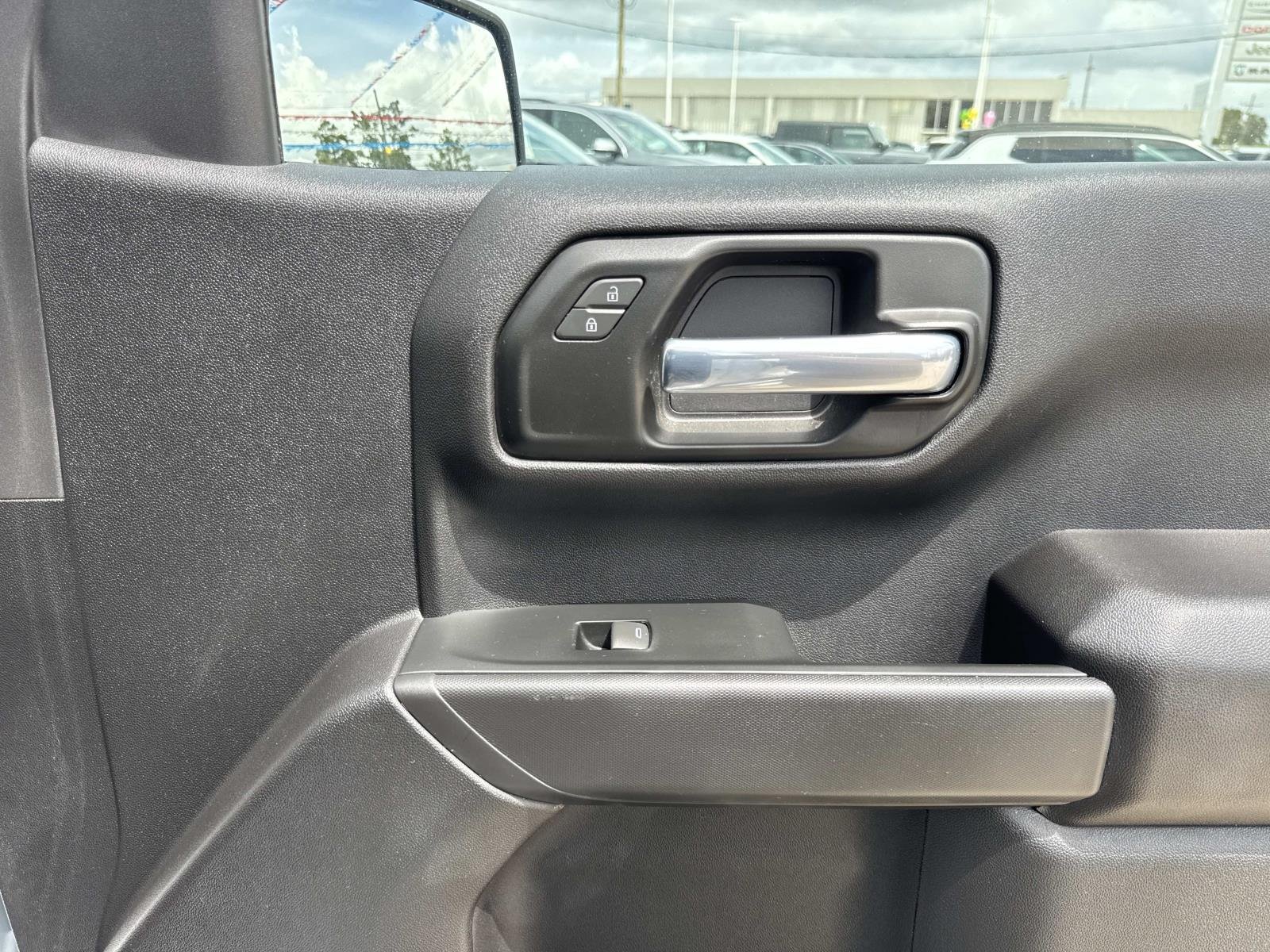 Used 2025 Summit White Chevrolet Work Truck image 13