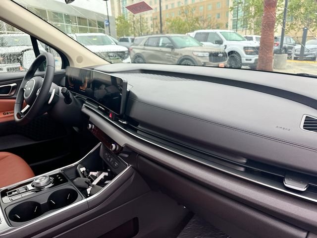 Used 2026 Black Kia EX image 32