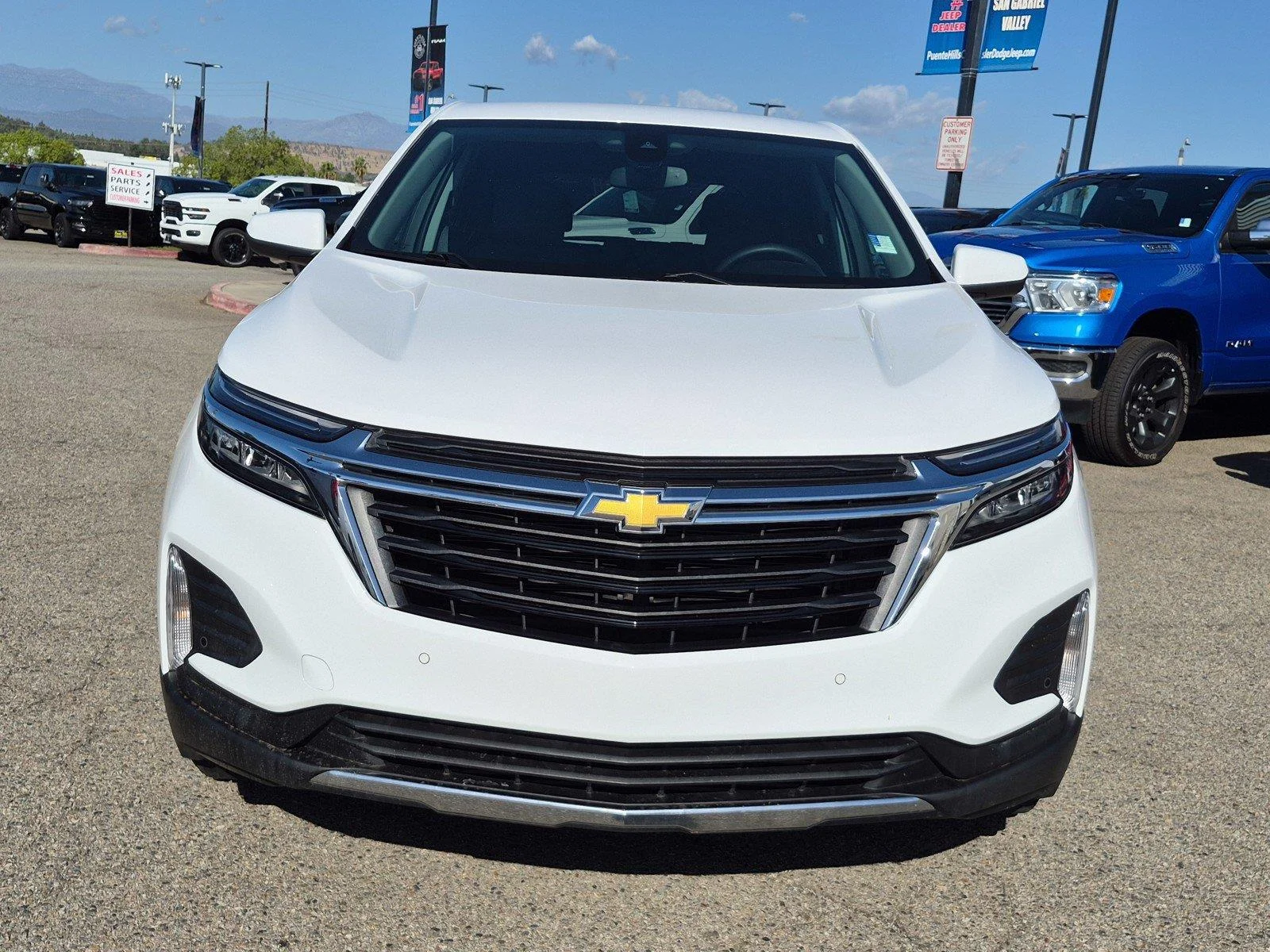 Used 2024 Summit White Chevrolet LT image 2