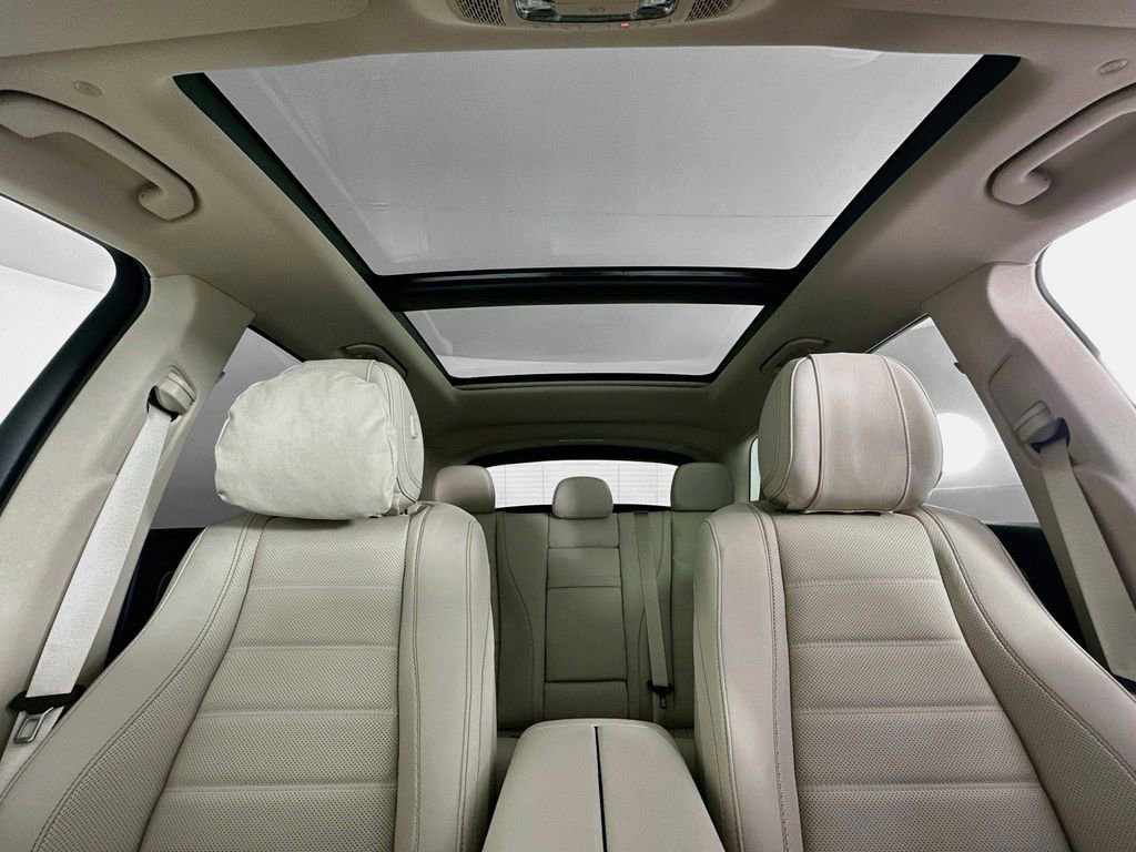 New 2026 MANUFAKTUR Moonlight White Metallic Mercedes-Benz GLE 450 image 57