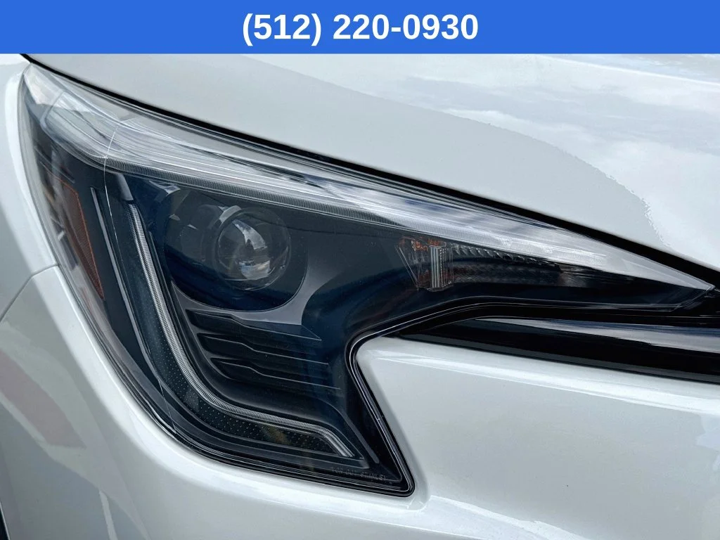 New 2027 White Subaru Premium image 38