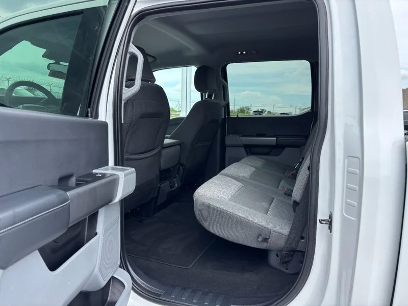 Used 2025 White Ford XLT image 13