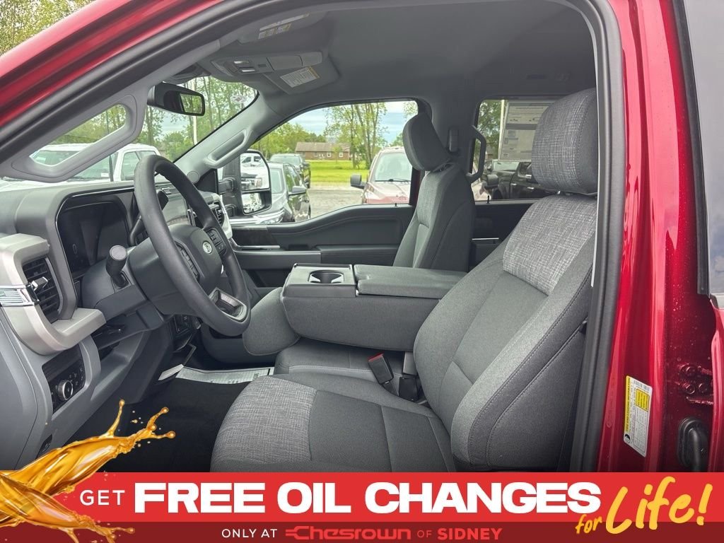 New 2026 Ruby Red Metallic Tinted Clearcoat Ford F-250® XLT image 23