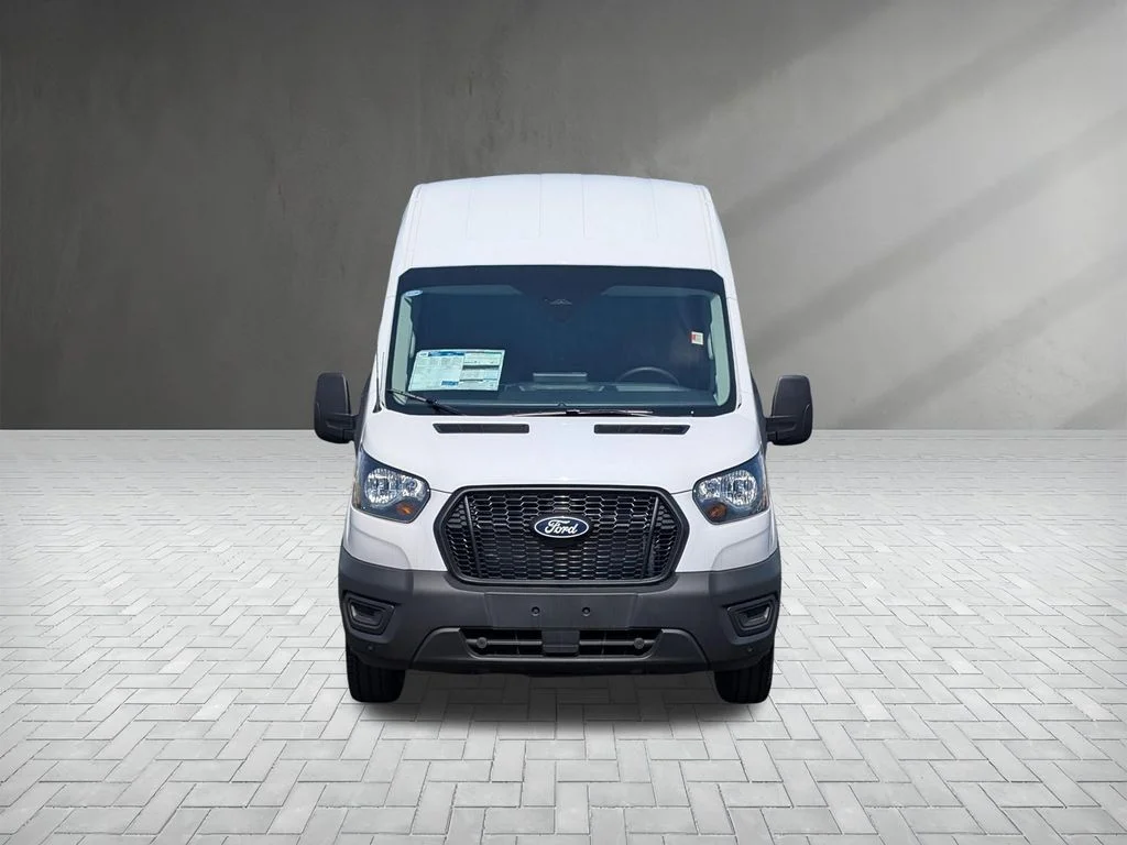 New 2026 Oxford White Ford Cargo Van image 4