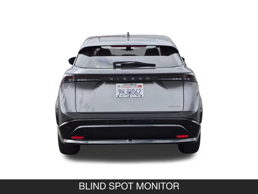 Used 2023 Gray Nissan ENGAGE image 8