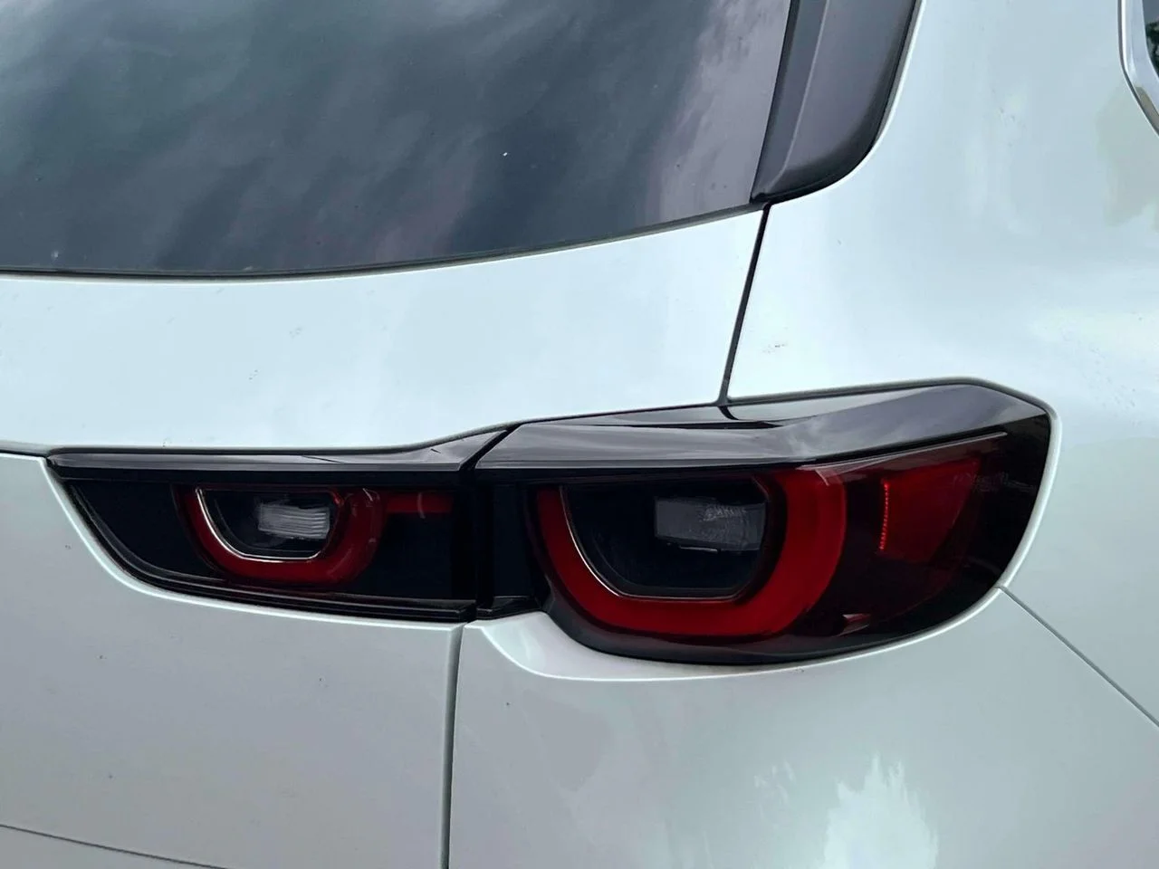 New 2026 Wind Chill Pearl Mazda 2.5 Turbo Premium Plus AWD image 11