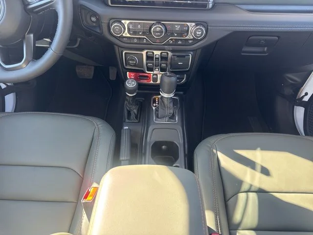 New 2026 White Jeep Mojave X image 15