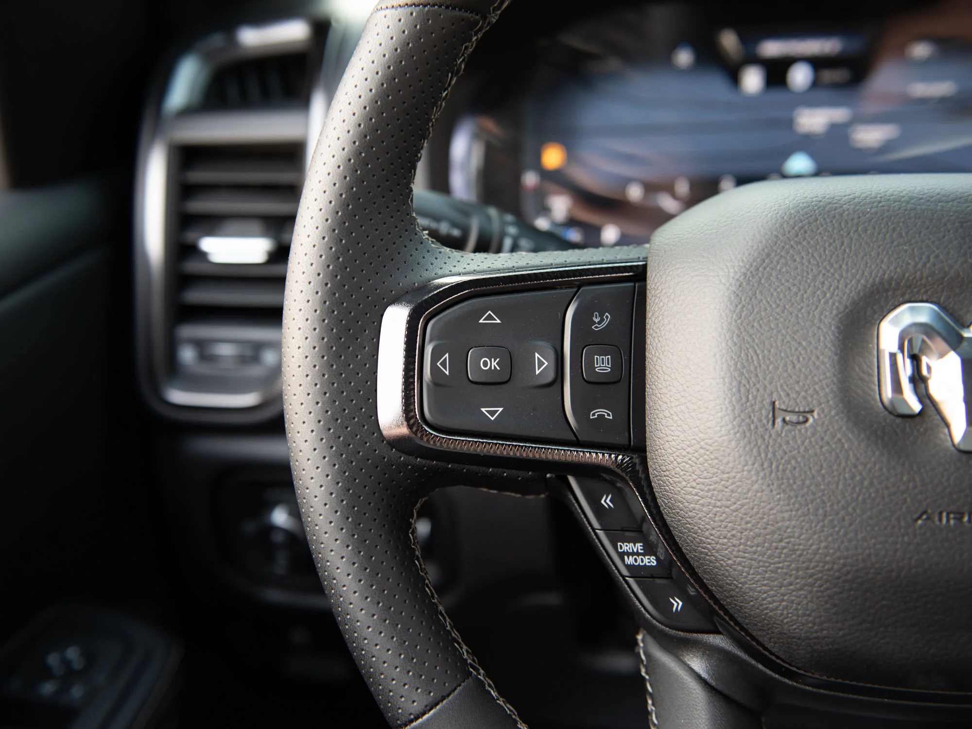 New 2026 Black RAM Sport* image 15