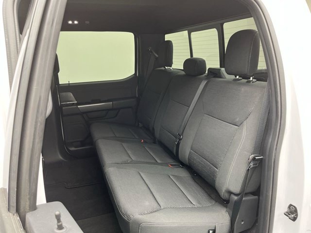 Used 2023 Oxford White Ford XLT image 18