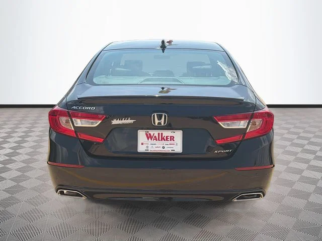 Used 2022 Black Honda Sport image 6
