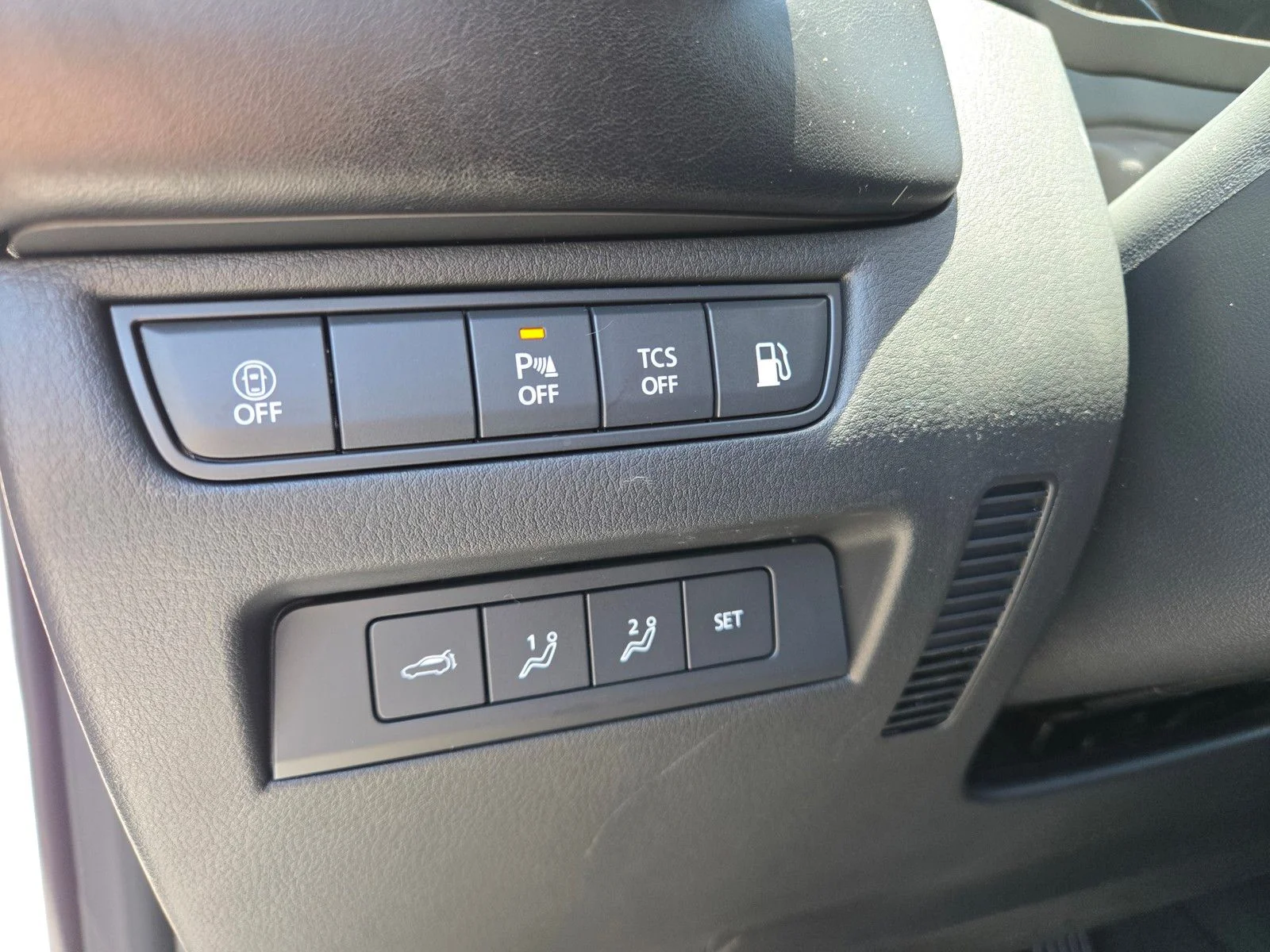 New 2026 Wind Chill Pearl Mazda Premium AWD image 14